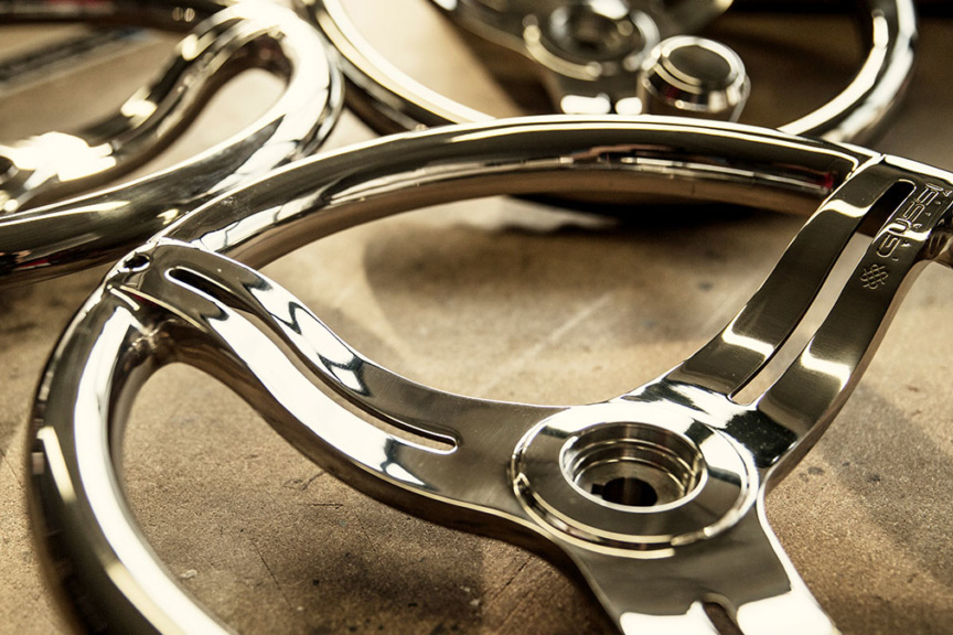 Gussi Italia Steering Wheels by Syntec